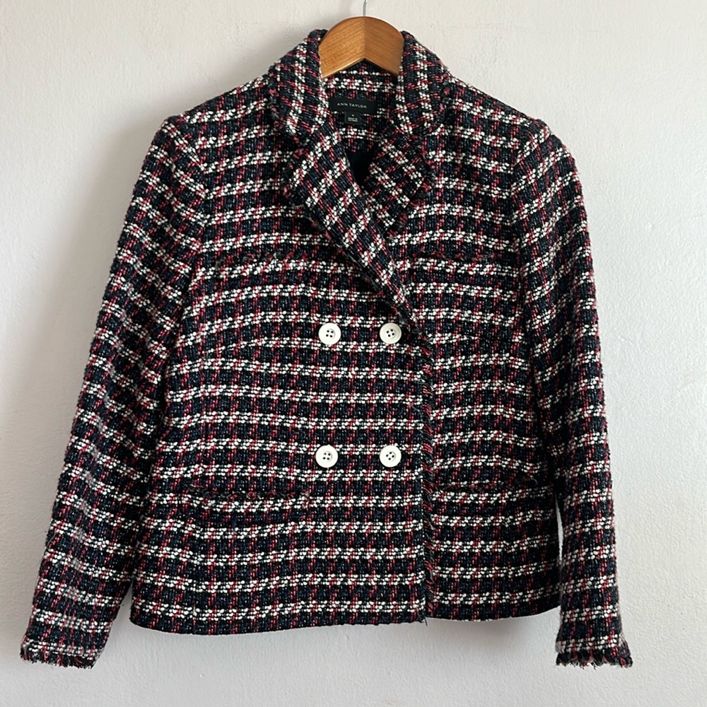 Ann Taylor Tweed double breasted jacket Size4